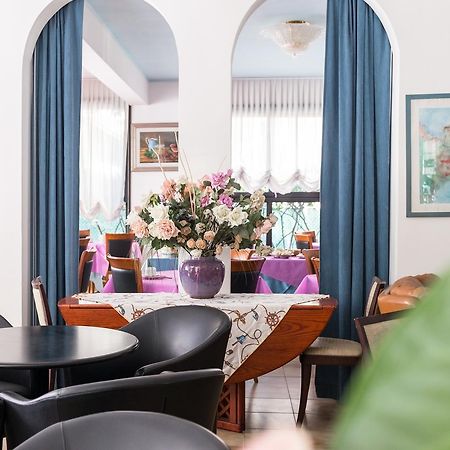 Hotel Barbiani 里米尼 外观 照片
