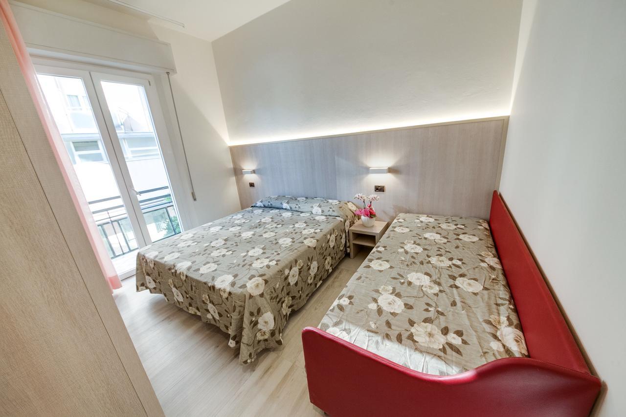 Hotel Barbiani 里米尼 外观 照片